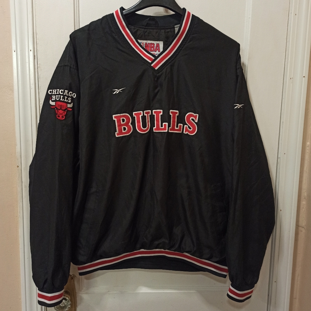 Vintage 90s Reebok NBA Chicago Bulls Basketball Black Pullover Jacket L